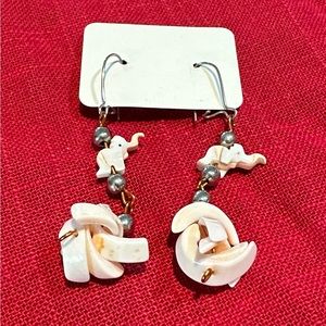Vintage real seashell earrings